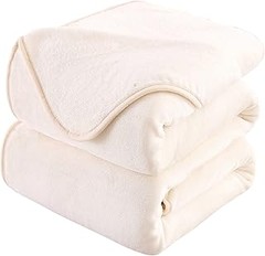 Comparativa de mantas para balcón según su material